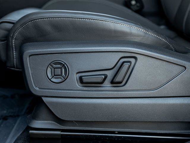 Certified 2025 Audi Q5 Premium Plus w/ Premium Plus image 17