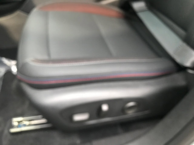 New 2024 Chevrolet Equinox EV RS FWD image 15
