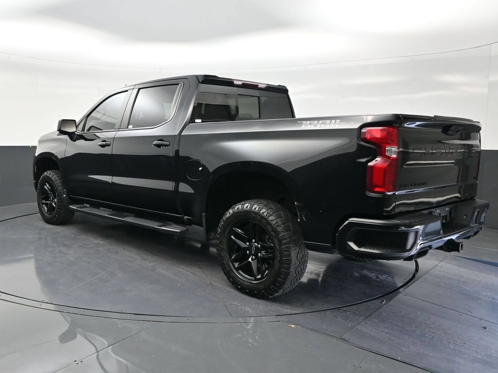 Used 2023 Chevrolet Silverado 1500 LT Trail Boss w/ LT Trail Boss Premium Package AWD/4WD image 3