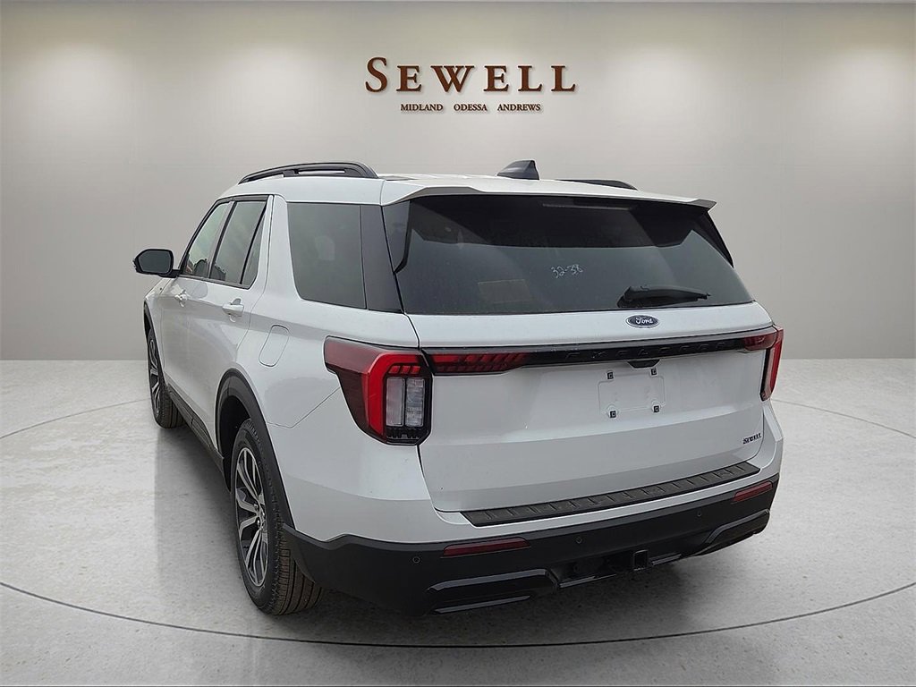 New 2026 Ford Explorer ST-Line w/ Premium Package image 3