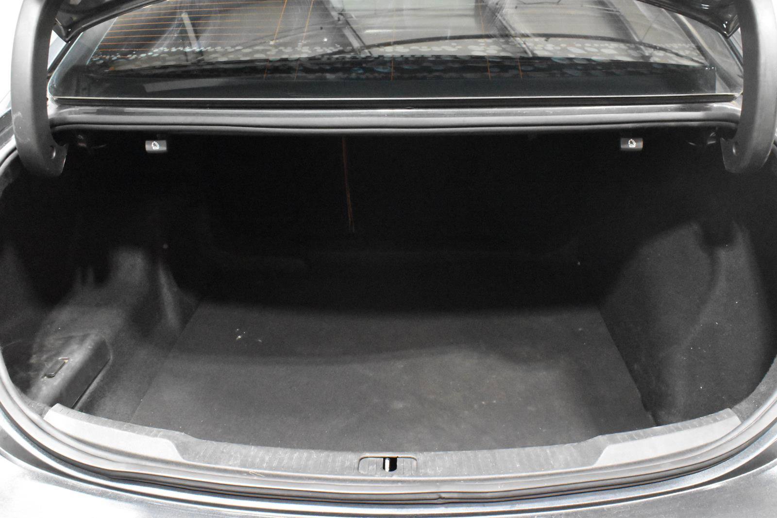 Used 2017 Buick LaCrosse Essence w/ Sun and Shade Package FWD image 26