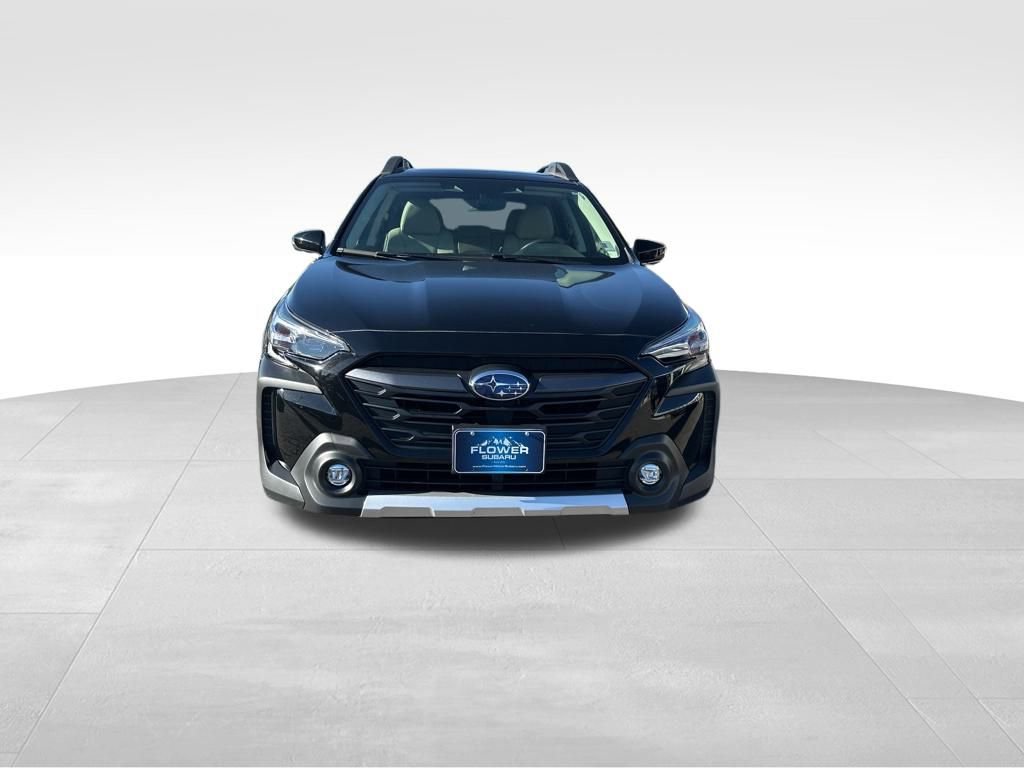 Used 2025 Subaru Outback Limited w/ Popular Package #2 image 3