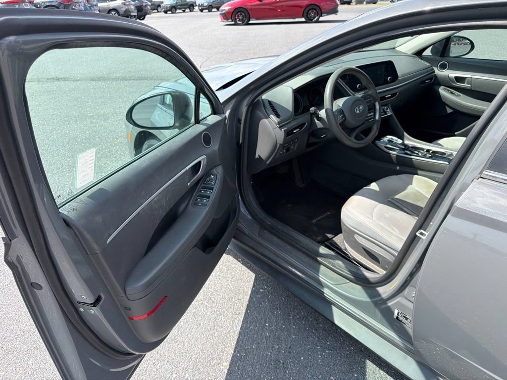 Used 2022 Hyundai Sonata SE FWD image 14