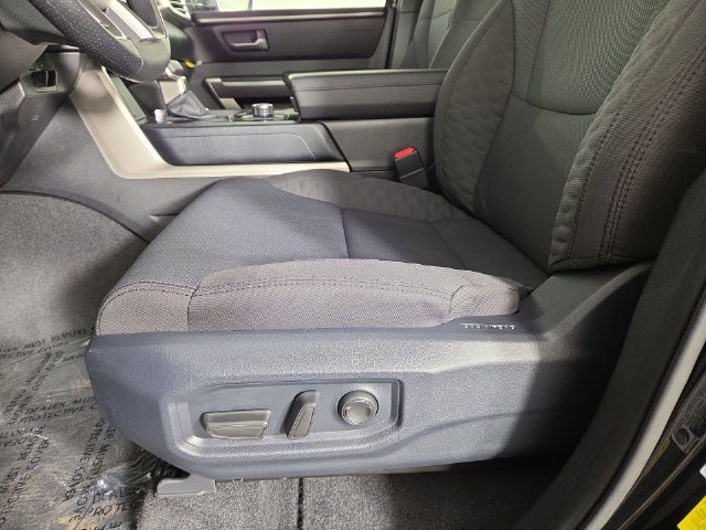 New 2026 Toyota Tundra SR5 w/ SR5 Convenience Package RWD image 30