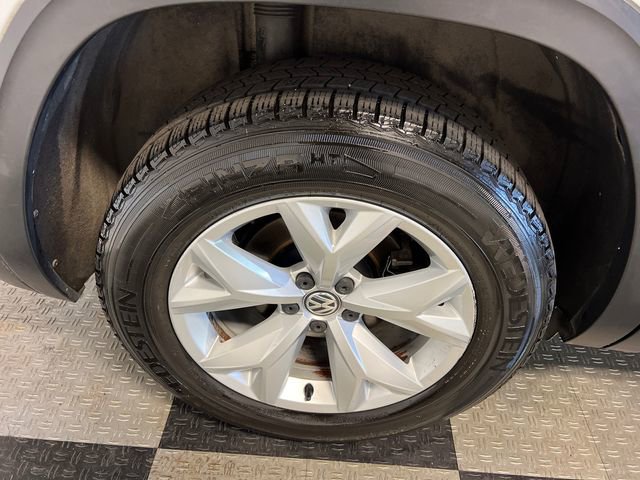 Used 2018 Volkswagen Atlas SEL AWD/4WD image 15