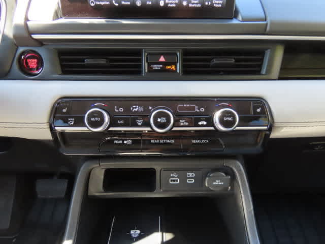 Used 2024 Honda Pilot Touring image 25