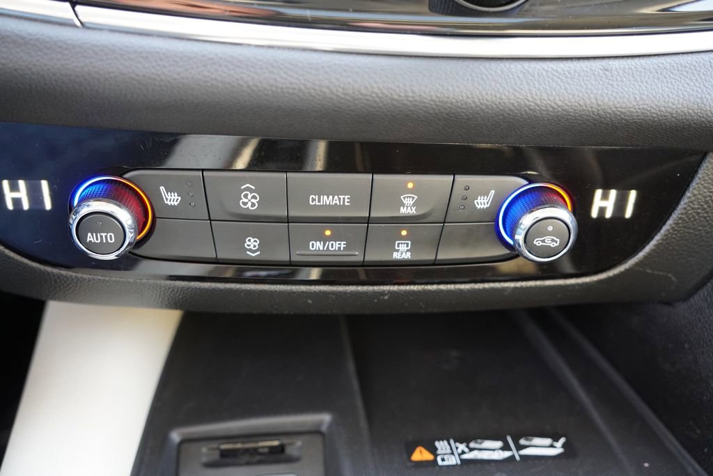 Certified 2023 Buick Enclave Essence w/ Experience Buick Package image 29