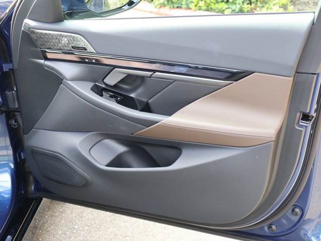 Used 2026 BMW i5 eDrive40 w/ M Sport Package AWD/4WD image 25