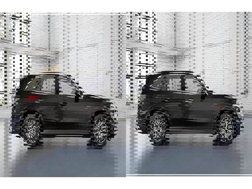 New 2026 Mercedes-Benz GLC 43 AMG 4MATIC image 16