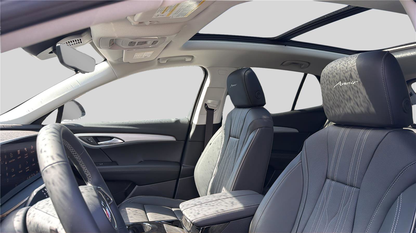 New 2026 Buick Envision Avenir image 18