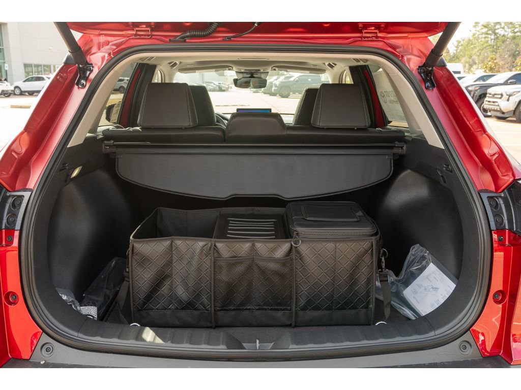 Used 2026 Toyota Corolla Cross XLE w/ Convenience Package image 15