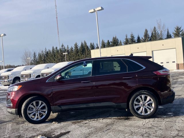 Used 2024 Ford Edge Titanium image 23