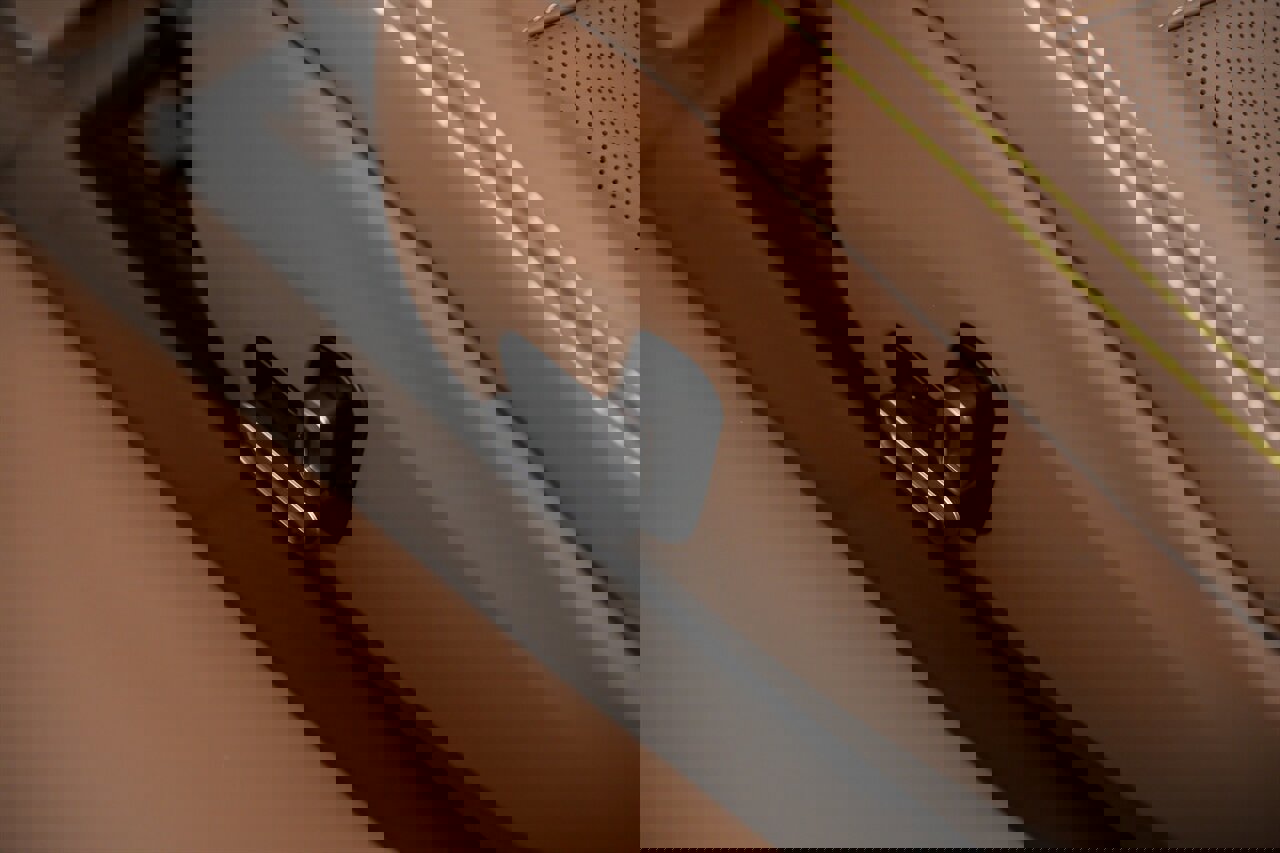 Used 2024 Ferrari SF90 Spider image 33