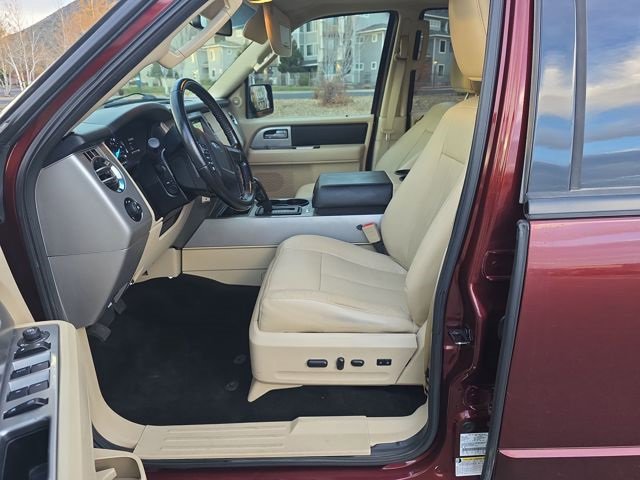 Used 2016 Ford Expedition XLT w/ Equipment Group 202A image 12