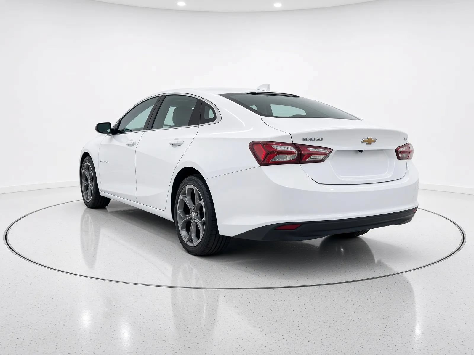 Used 2021 Chevrolet Malibu LT FWD image 7