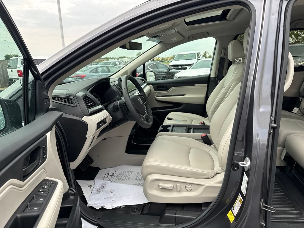 Certified 2026 Honda Odyssey EX-L image 32