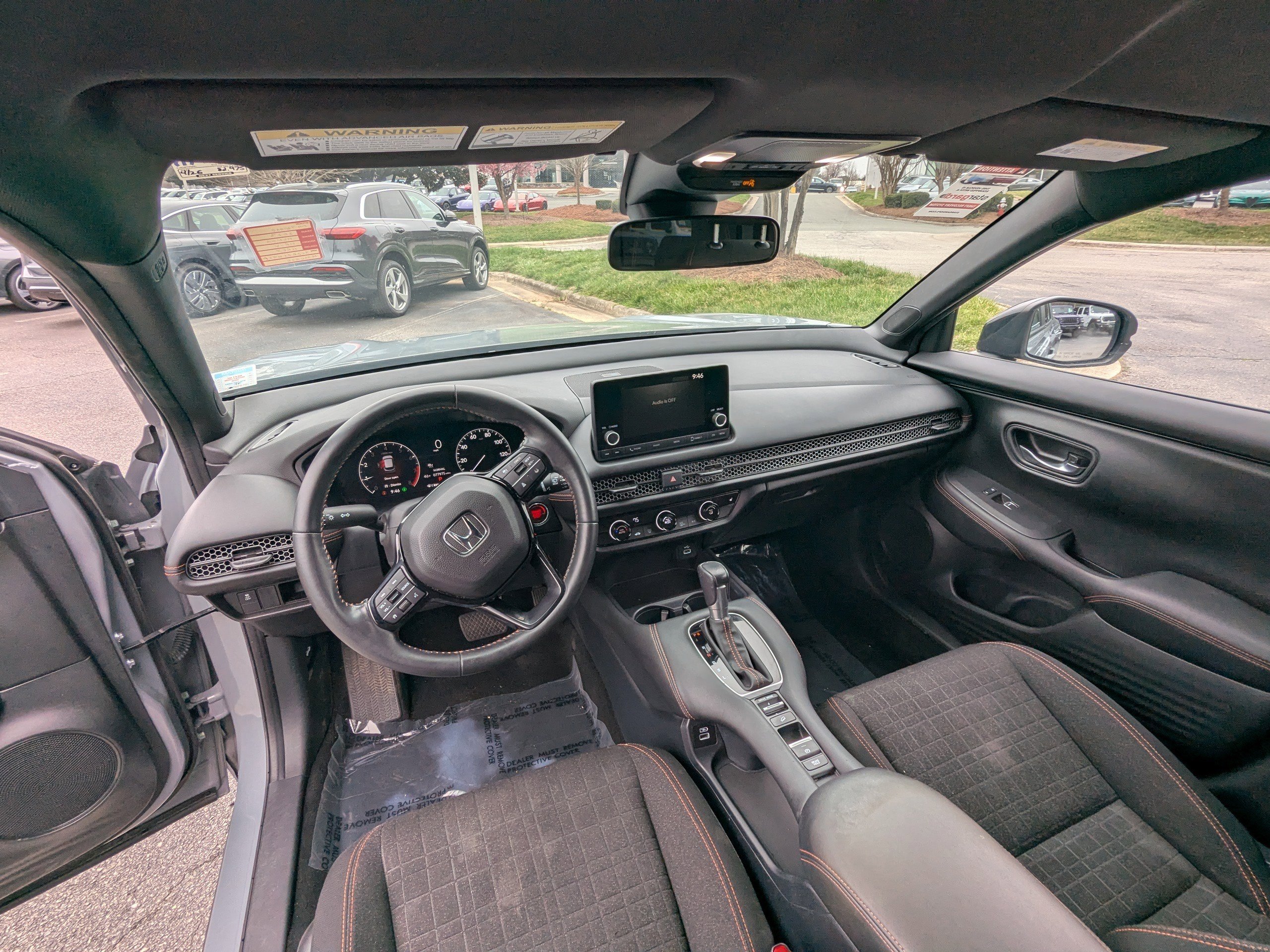 Used 2023 Honda HR-V Sport image 12