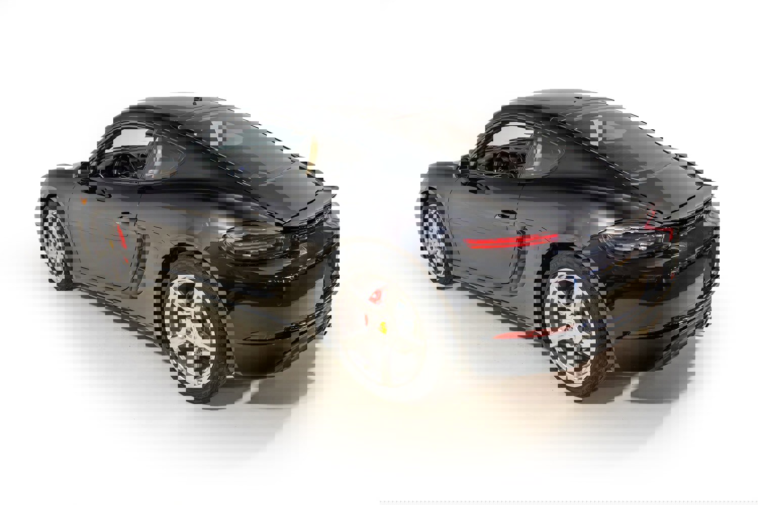 Used 2022 Porsche 718 Cayman S image 4