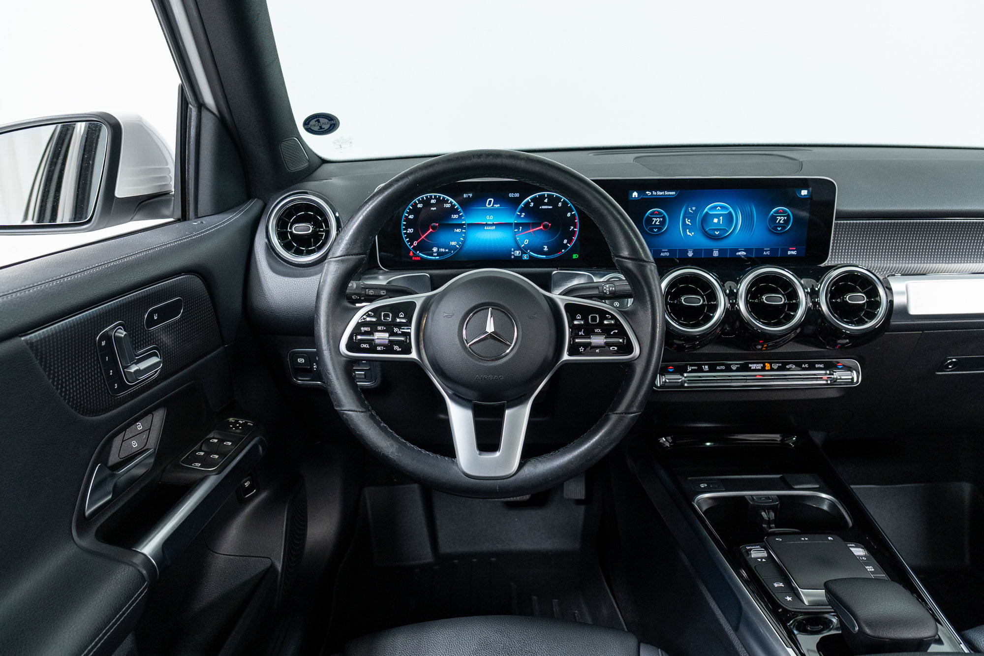 Certified 2021 Mercedes-Benz GLB 250 4MATIC image 17