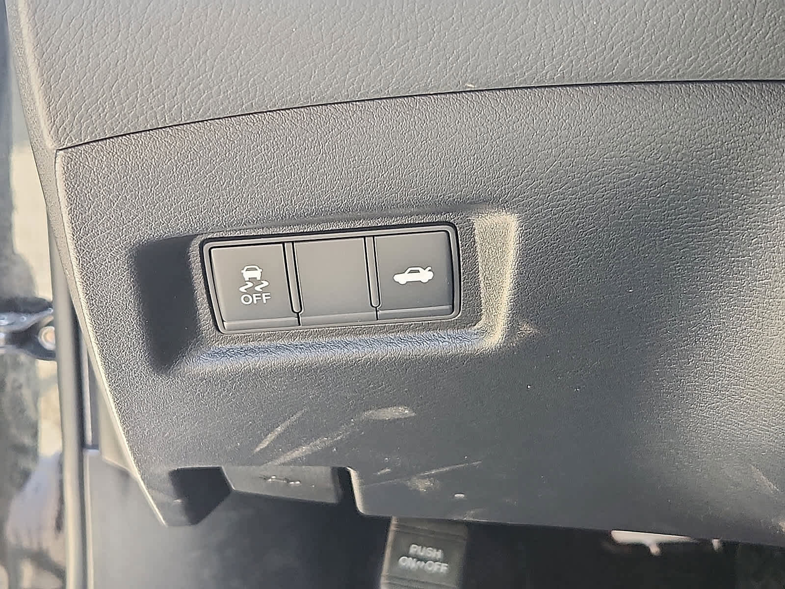 Used 2023 INFINITI Q50 Sensory image 26