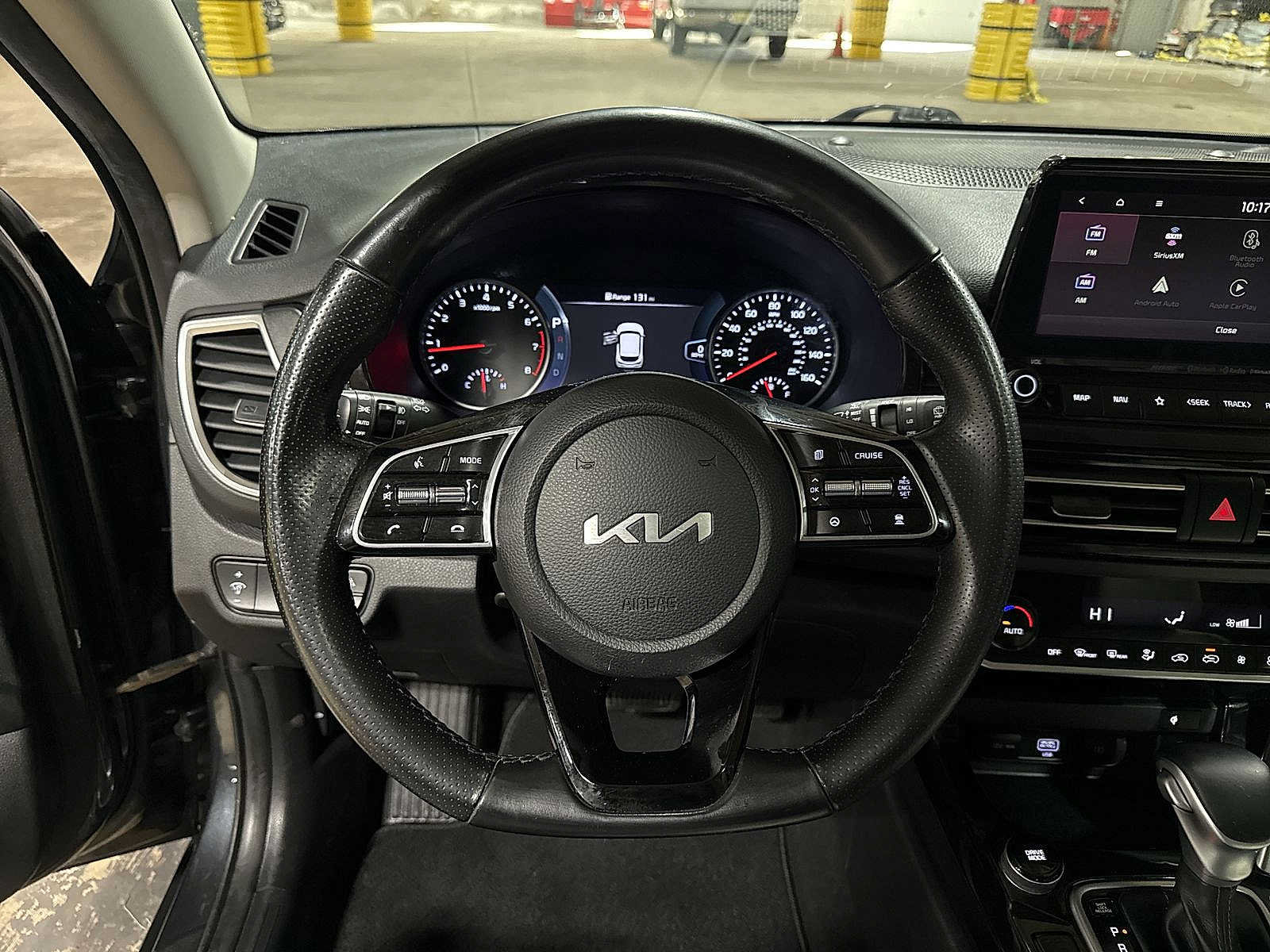 Used 2022 Kia Seltos SX w/ Sunroof Package AWD/4WD image 18