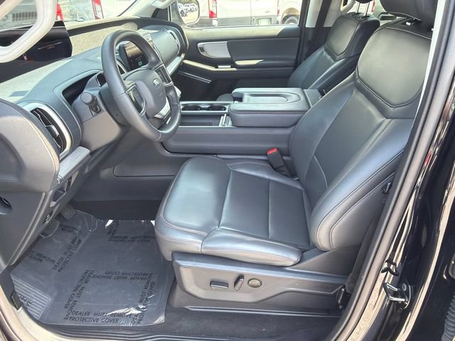 Used 2025 Ford Expedition Max Active RWD image 11
