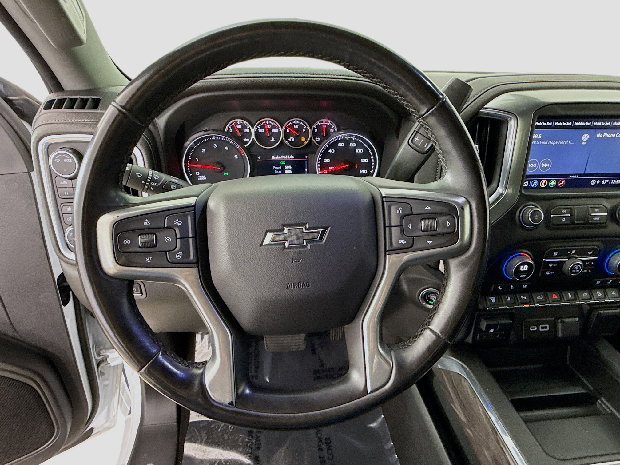 Used 2023 Chevrolet Silverado 2500 LTZ w/ LTZ Plus Package image 11