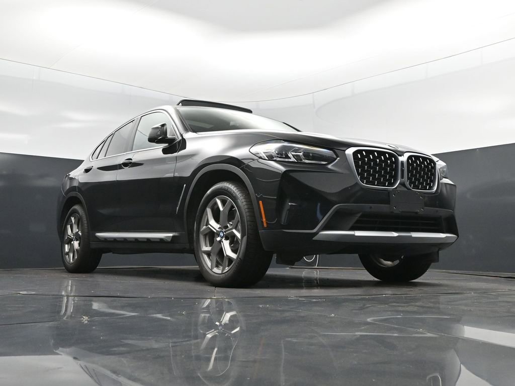 Certified 2025 BMW X4 xDrive30i w/ Premium Package AWD/4WD image 44