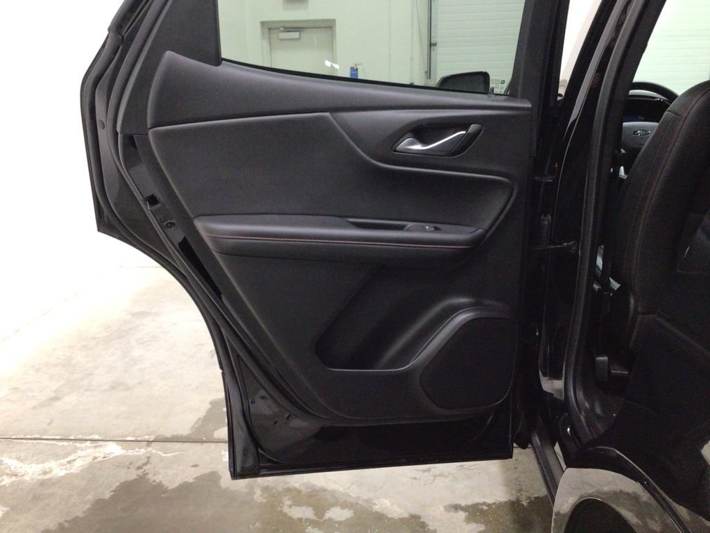 Used 2023 Chevrolet Blazer RS image 19