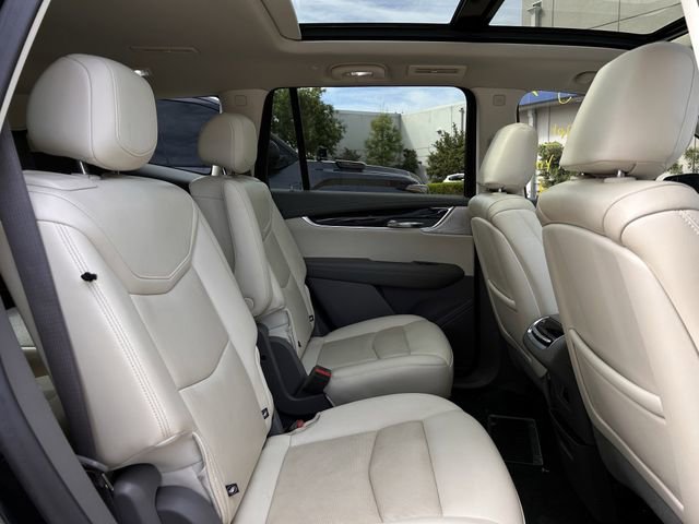 Used 2022 Cadillac XT6 Premium Luxury w/ Technology Package image 32