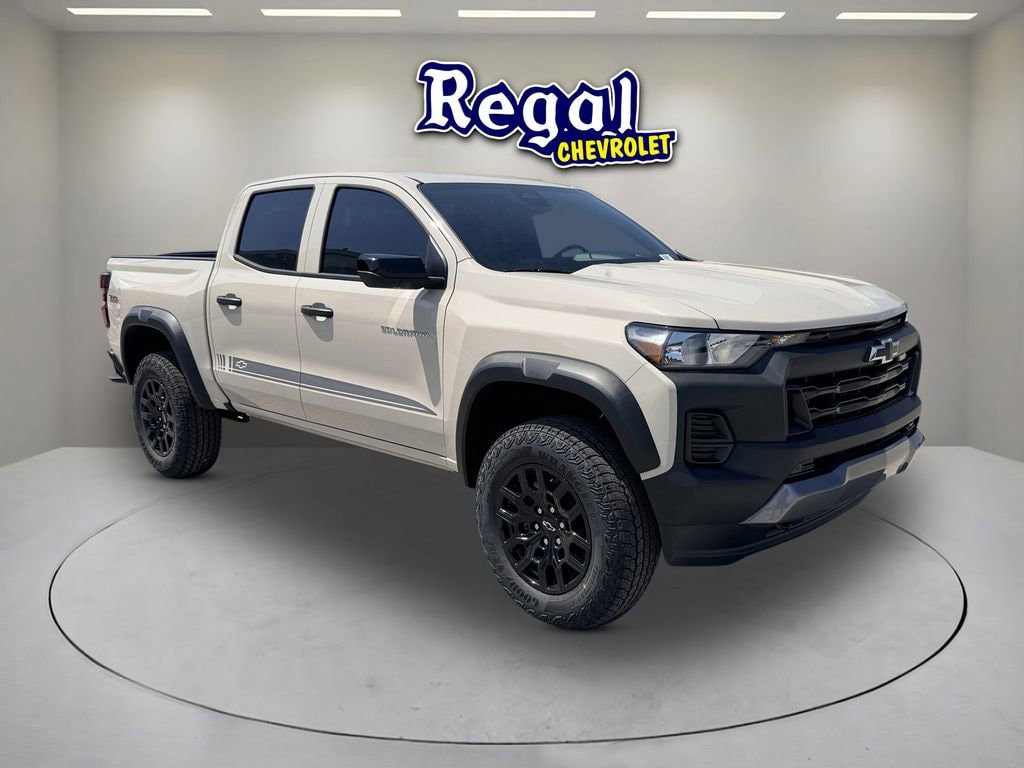New 2026 Chevrolet Colorado Trail Boss AWD/4WD image 1