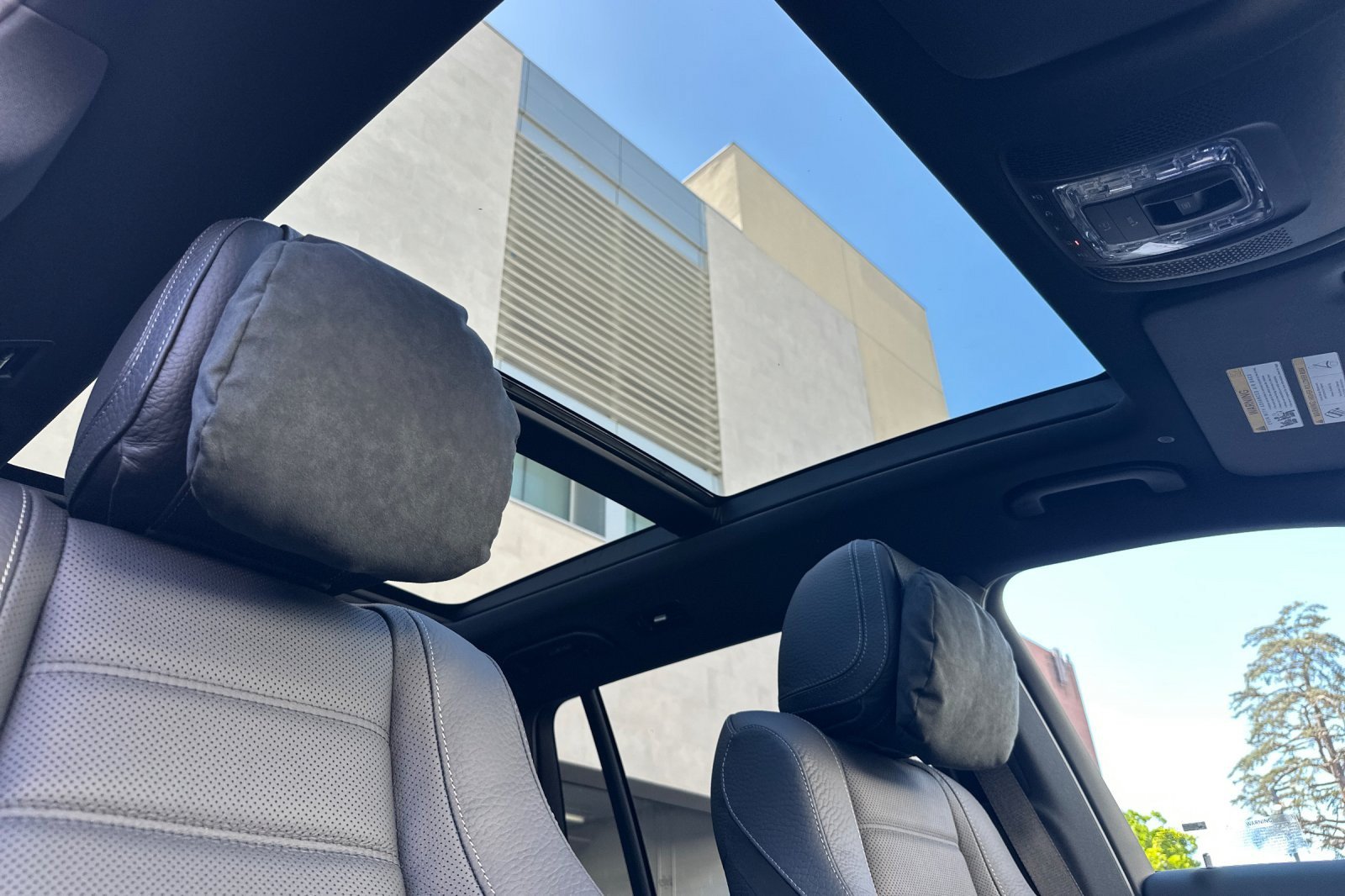 New 2026 Mercedes-Benz GLS 450 4MATIC image 17