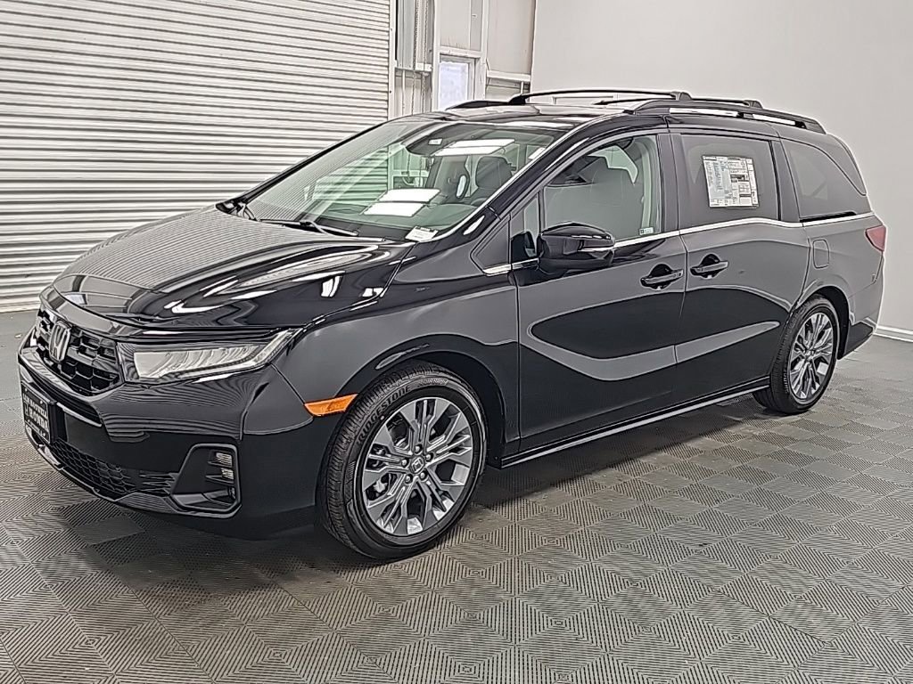 New 2026 Honda Odyssey Touring image 4