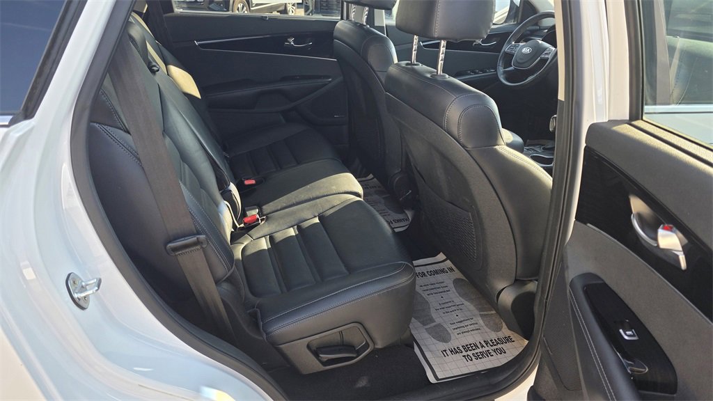 Used 2019 Kia Sorento EX w/ EX Touring Package image 7