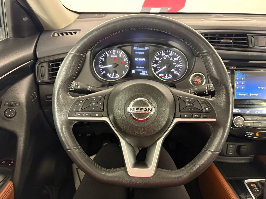 Used 2017 Nissan Rogue SL w/ SL Premium Package FWD image 25