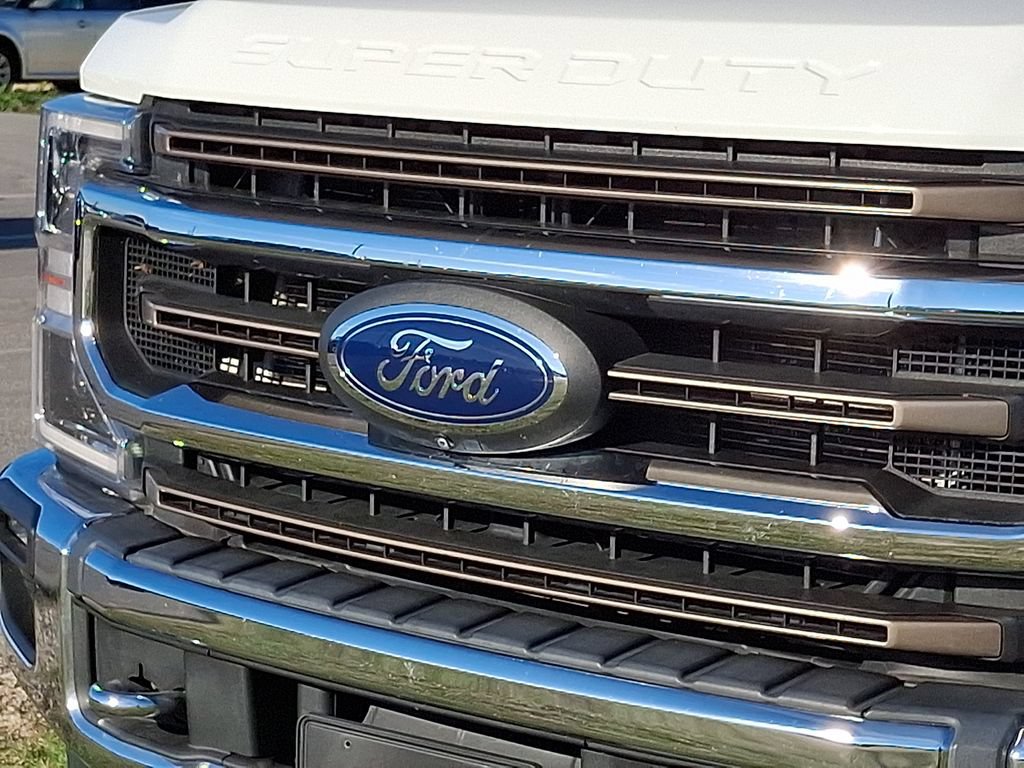 Used 2022 Ford F250 King Ranch w/ King Ranch Ultimate Package AWD/4WD image 4