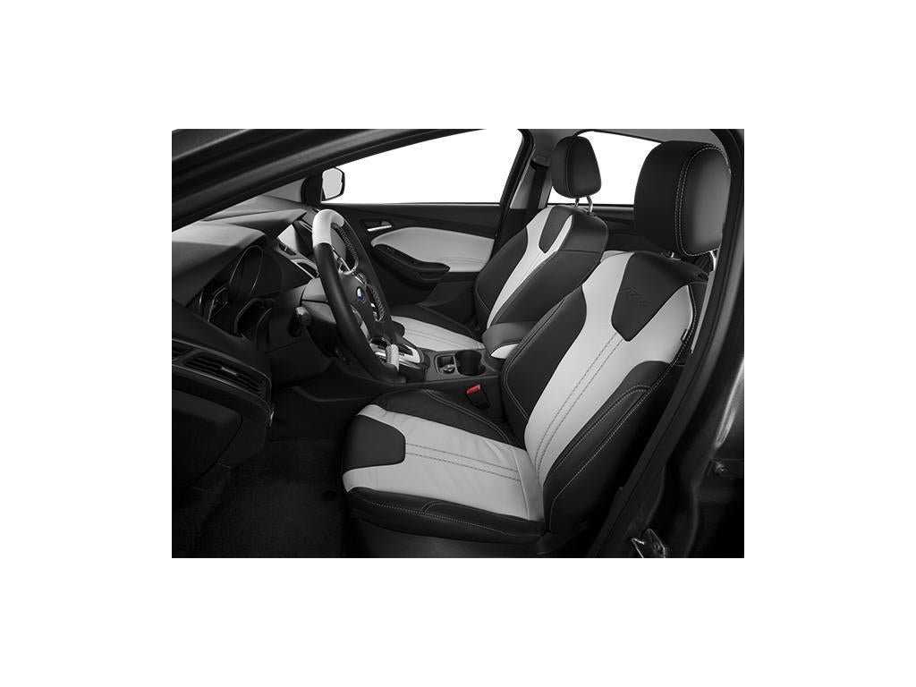 Used 2014 Ford Focus SE w/ SE Winter Package FWD image 8