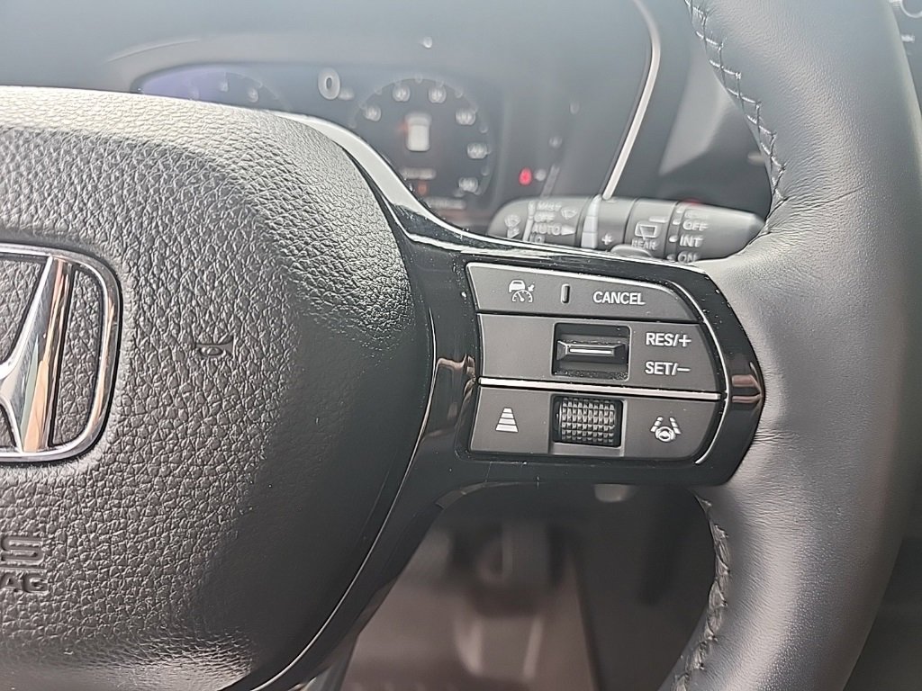 Used 2023 Honda Pilot Elite image 17