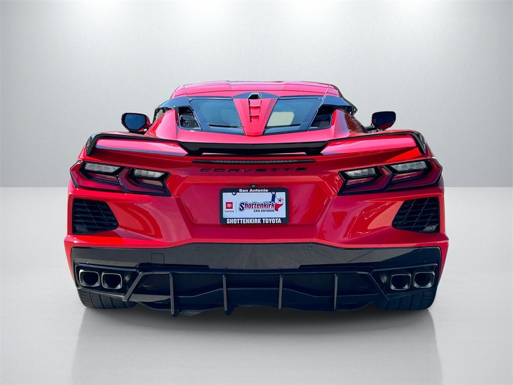 Used 2021 Chevrolet Corvette Stingray Coupe w/ Z51 Performance Package image 6