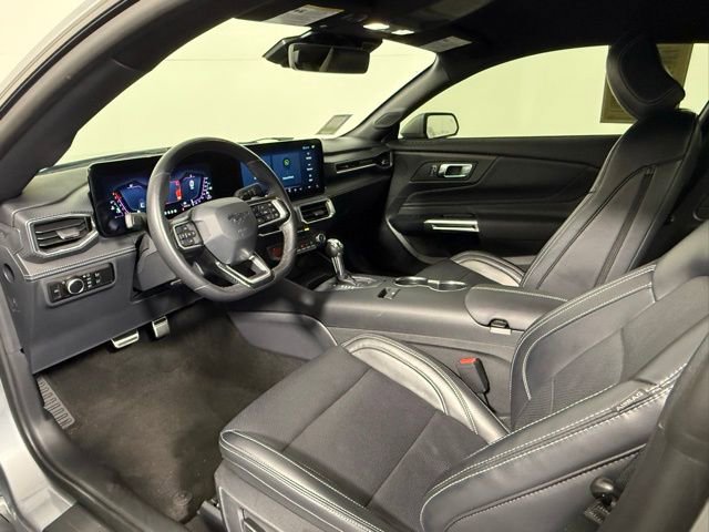 Used 2024 Ford Mustang GT Premium image 41