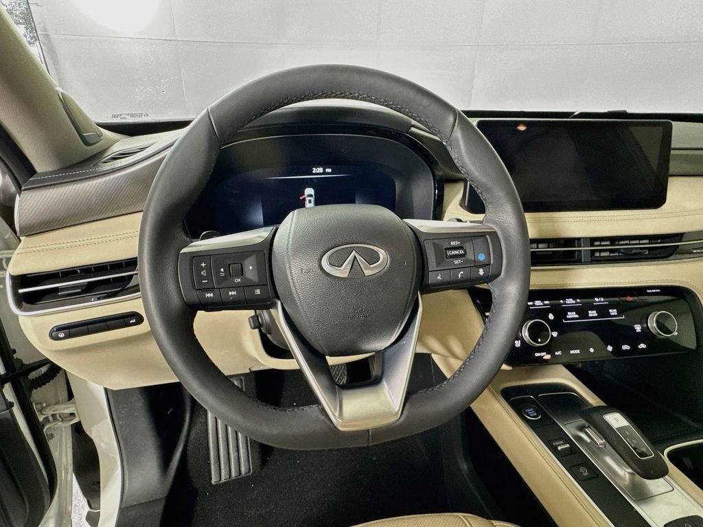 Certified 2023 INFINITI QX60 Luxe w/ Performance Audio Package AWD/4WD image 14