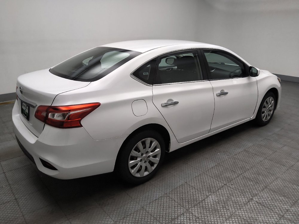 Used 2018 Nissan Sentra S FWD image 10