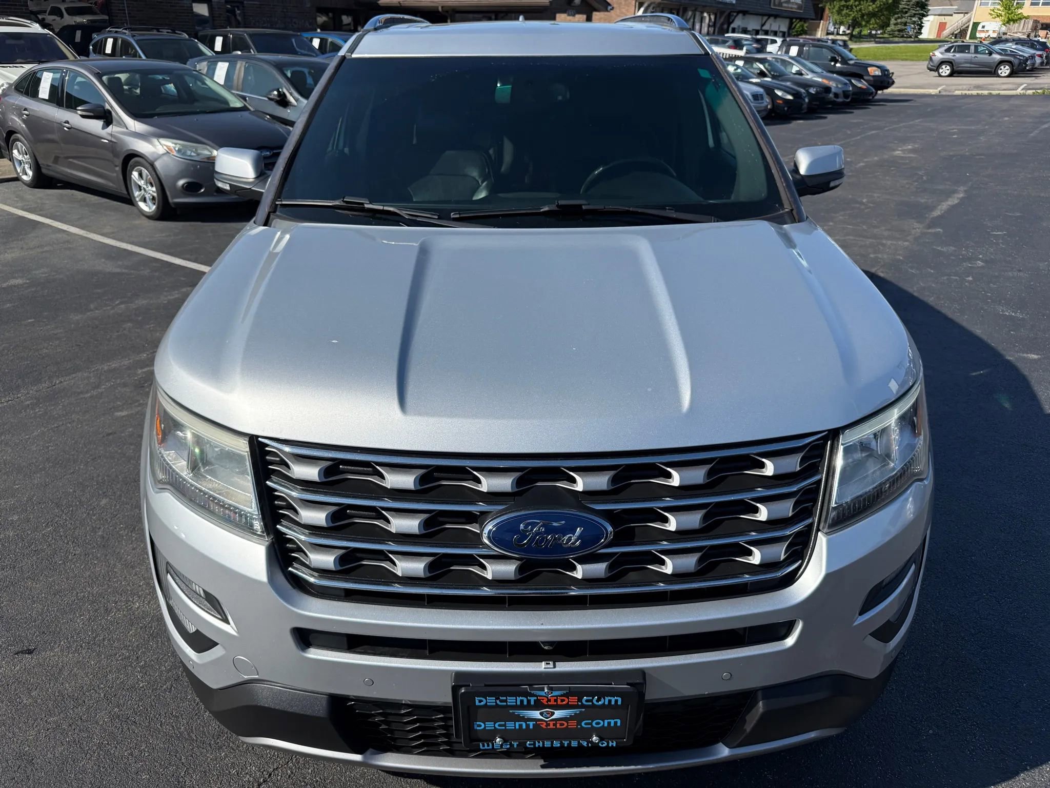 Used 2017 Ford Explorer Limited w/ Equipment Group 301A image 9