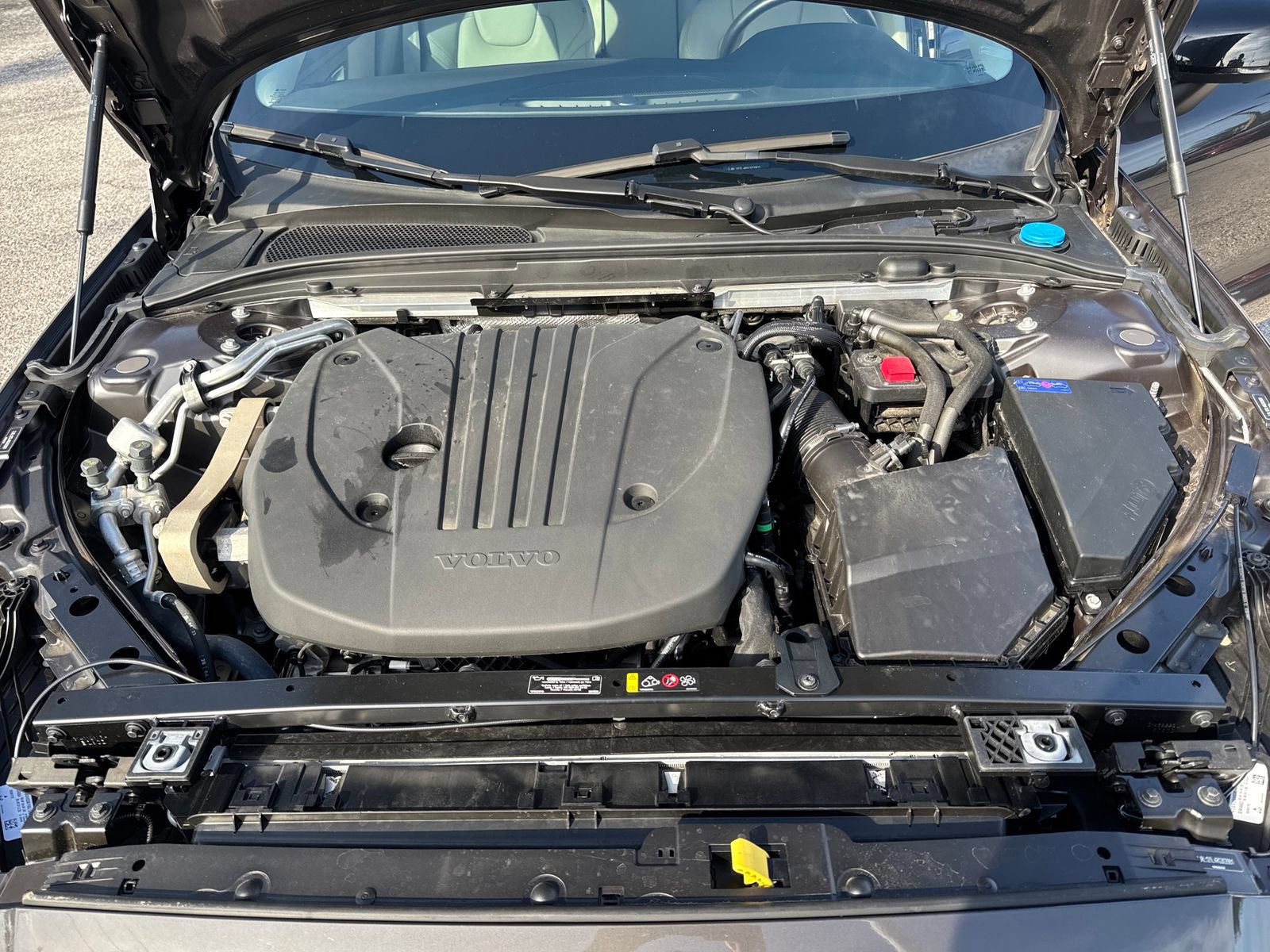 Used 2024 Volvo S60 B5 Plus w/ Protection Package Premier AWD/4WD image 46