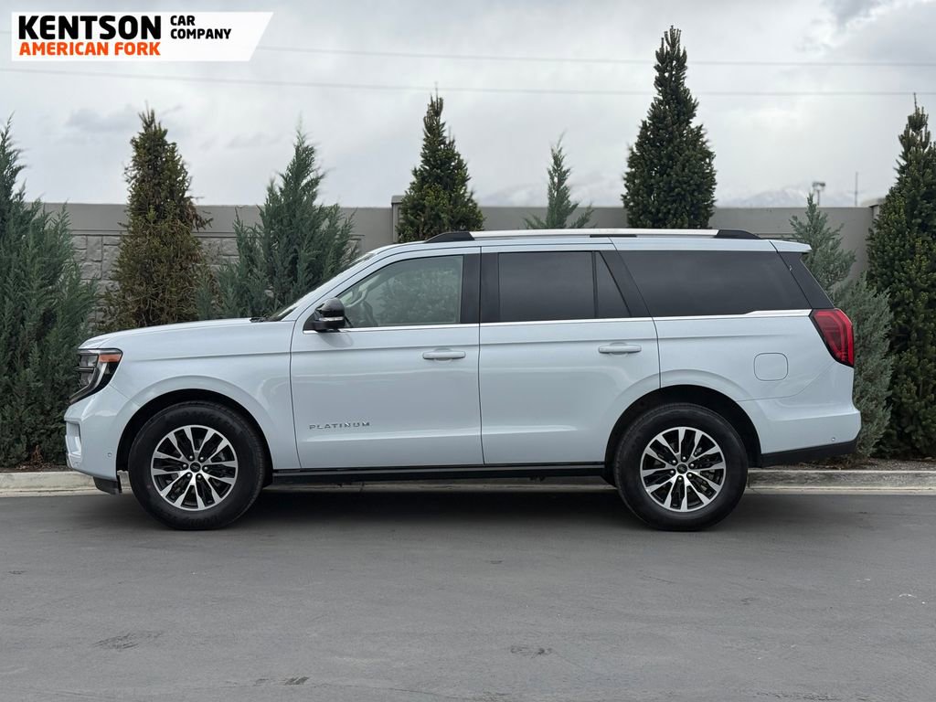 Used 2025 Ford Expedition Platinum AWD/4WD image 4