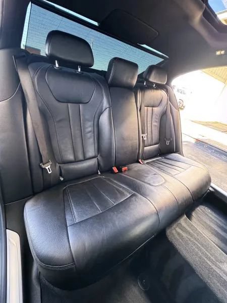 Used 2018 BMW 740i RWD image 24