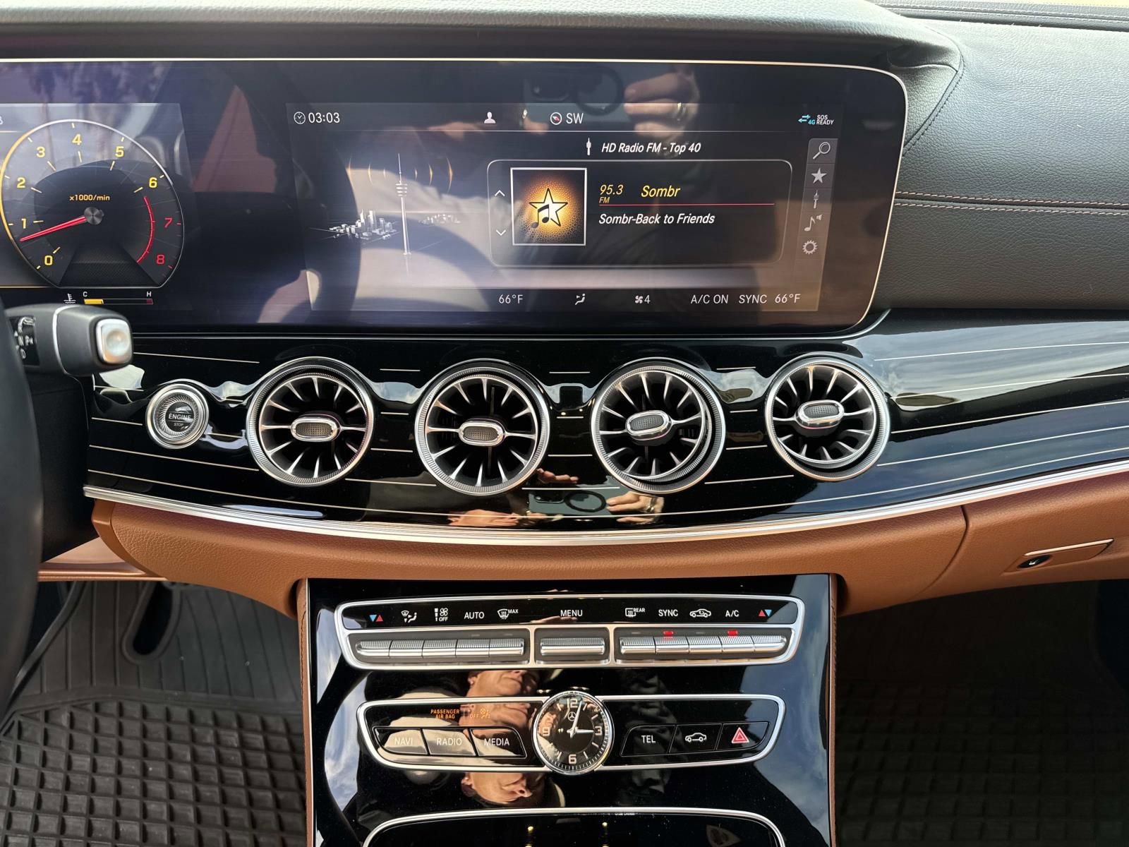 Used 2020 Mercedes-Benz E 450 Cabriolet image 25