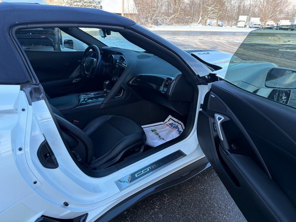 Used 2019 Chevrolet Corvette ZR1 w/ Chrome Badge Package image 64