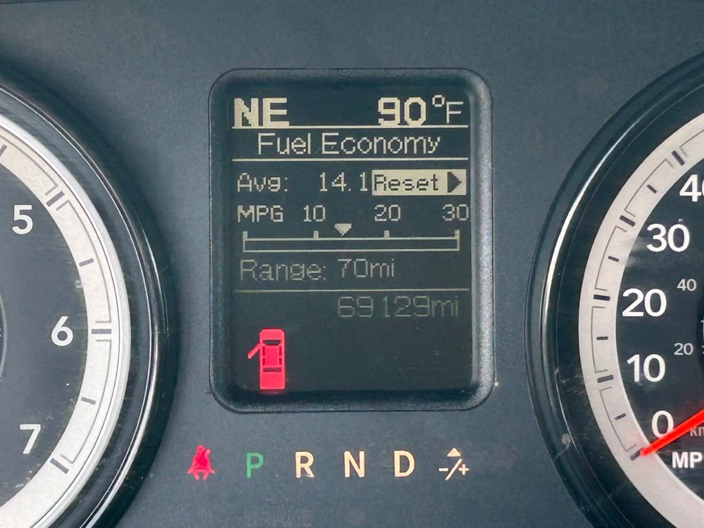 Used 2018 RAM 1500 Classic SLT AWD/4WD image 23