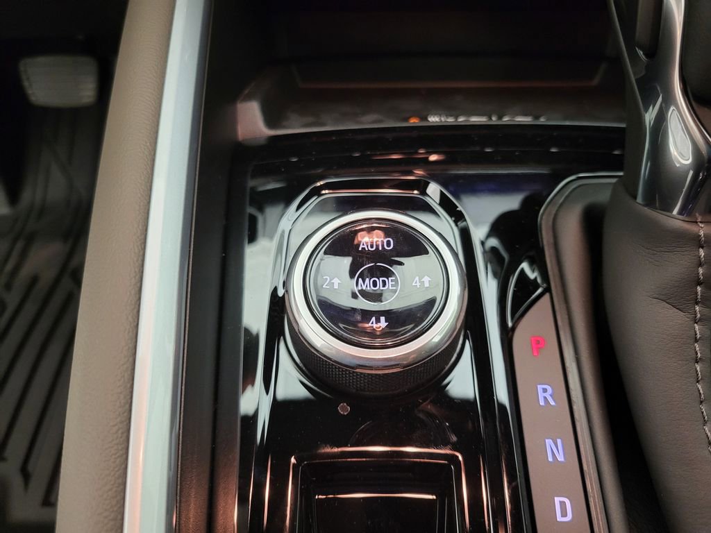 New 2026 Chevrolet Colorado ZR2 w/ Technology Package image 7